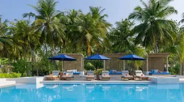 Emerald Faarufushi Resort & Spa 5