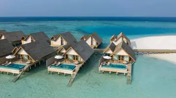 Emerald Faarufushi Resort & Spa