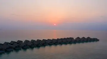 Emerald Faarufushi Resort & Spa