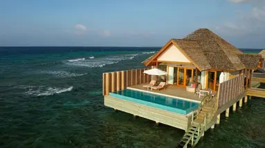 Emerald Faarufushi Resort & Spa