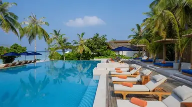 EMERALD FAARUFUSHI RESORT & SPA