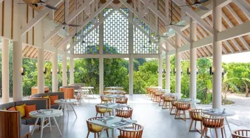 EMERALD FAARUFUSHI RESORT & SPA