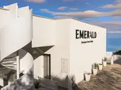 Emerald Hotel Residence