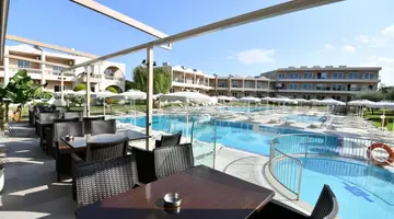 Emerald Hotel