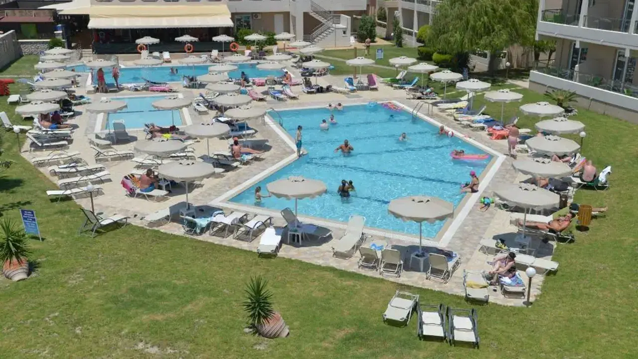 Emerald Hotel