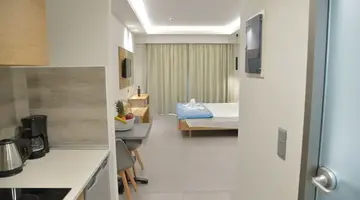 Emerald Hotel