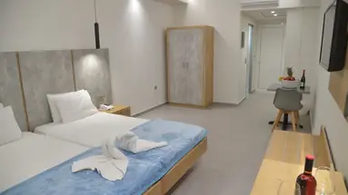 Emerald Hotel