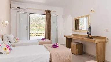 Emerald Hotel