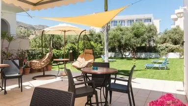 Emerald Hotel