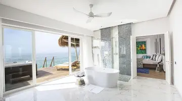 Emerald Maldives Resort & Spa