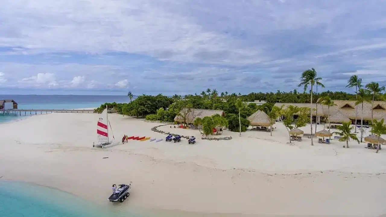 Emerald Maldives Resort & Spa