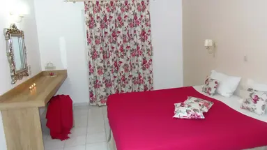 EMERALD STUDIOS & HOTEL (EX. EMERALD APARTMENT)