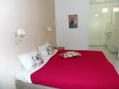 EMERALD STUDIOS & HOTEL (EX. EMERALD APARTMENT)