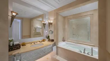 EMIRATES PALACE MANDARIN ORIENTAL ABU DHABI