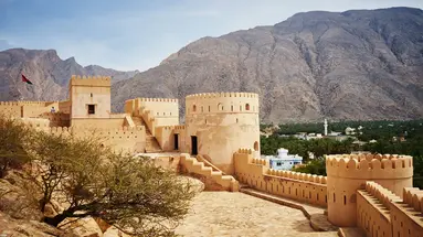 Emiraty Arabskie i Oman - Złote wrota pustyni