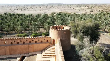 Emiraty Arabskie i Oman - Złote wrota pustyni