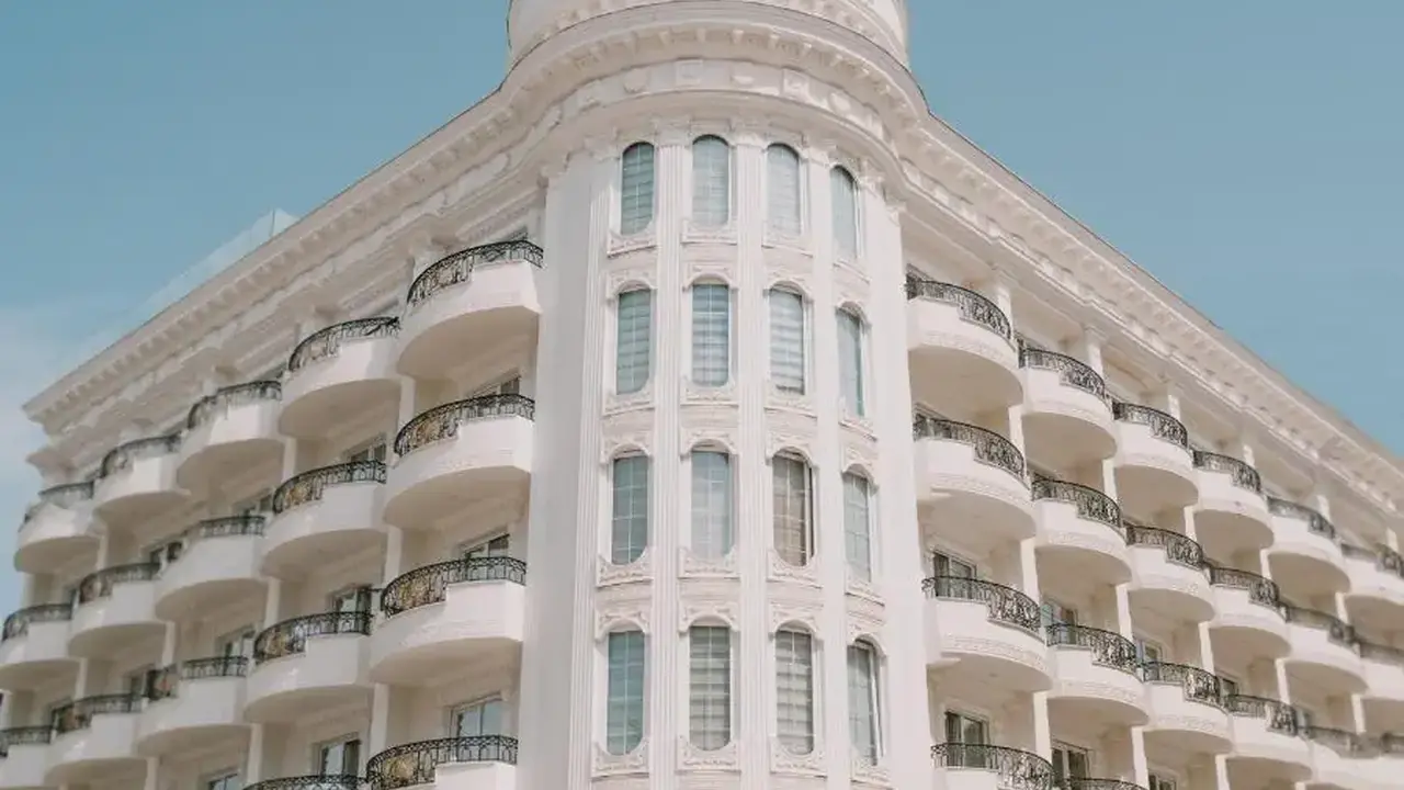 EMPIRE HOTEL ALBANIA