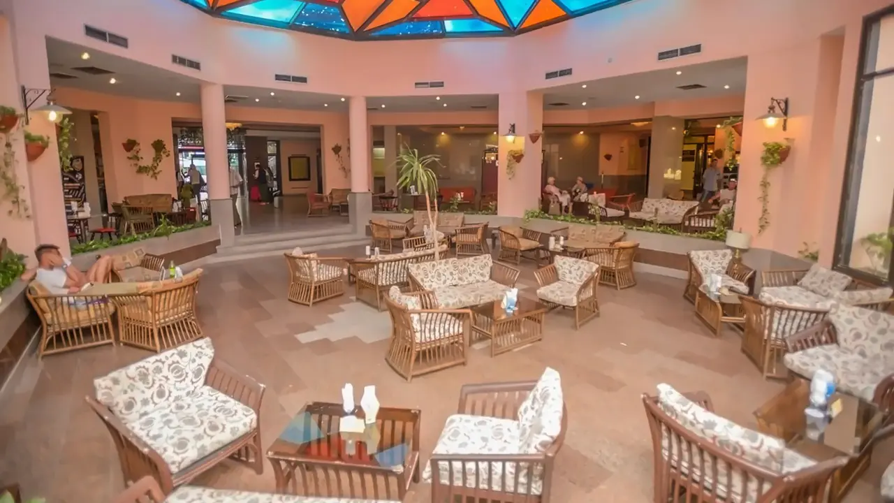 Empire Hotel Aqua Park