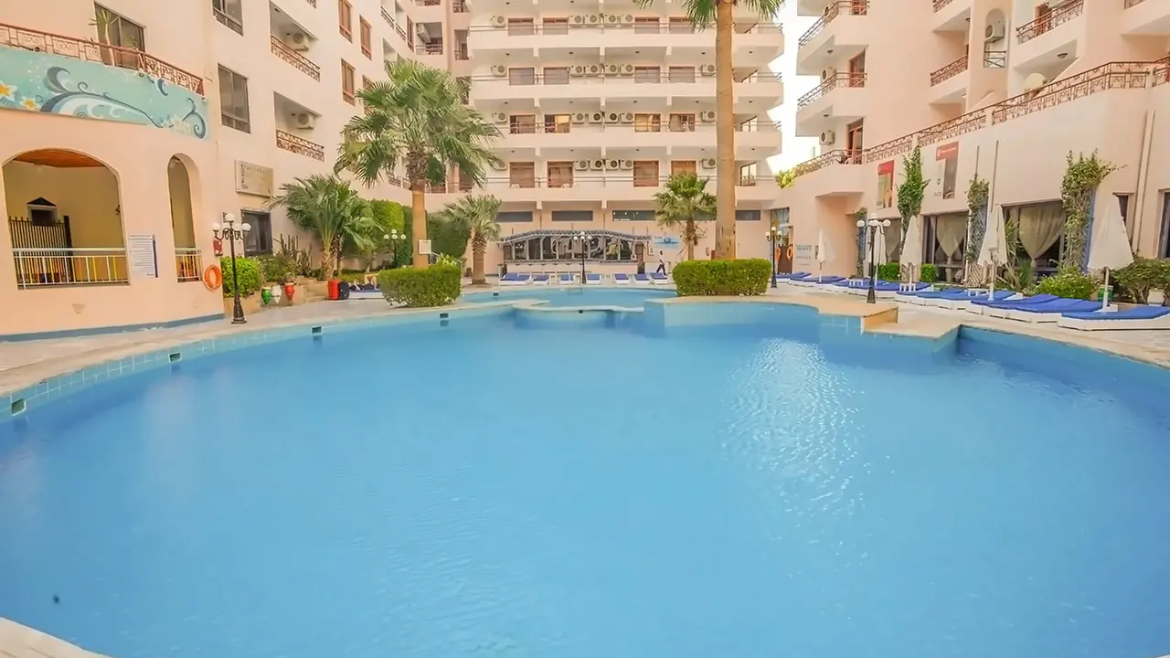 Empire Hotel Aqua Park