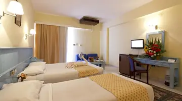 Empire Hotel Aqua Park
