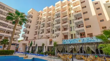 Empire Hotel Aqua Park