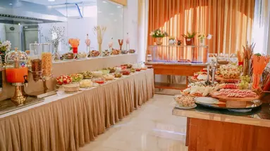 Empire Hotel