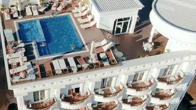 Empire Hotel