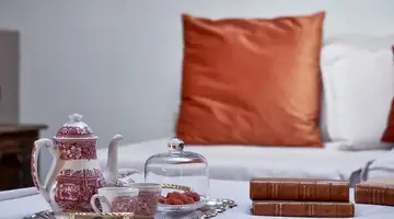 Emporikon Athens Hotel