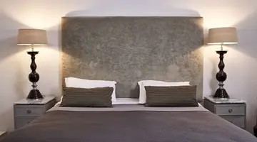 Emporikon Athens Hotel