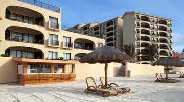 Emporio Cancun