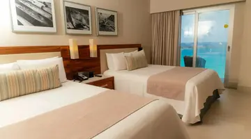 Emporio Cancun