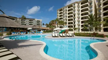 Emporio Cancun