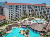 Emporio Cancun