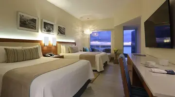 Emporio Cancun