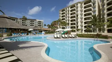 Emporio Cancun