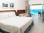 Emporio Cancun