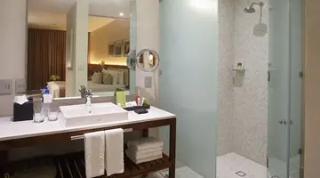 Emporio Cancun