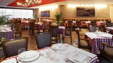 Emporio Cancun