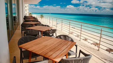 Emporio Cancun