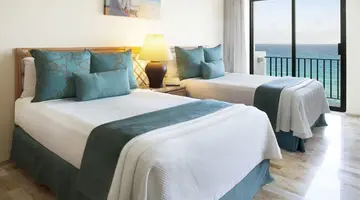 Emporio Cancun
