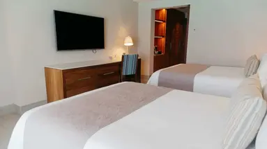 Emporio Cancun
