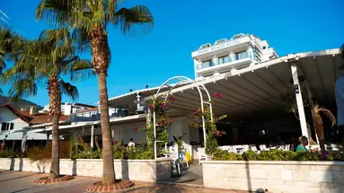 Emre Hotel & Emre Beach