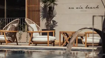 EN VIE BEACH BOUTIQUE HOTEL