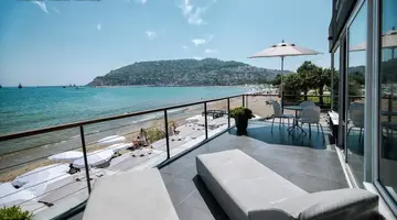 En Vie Beach Boutique Hotel