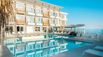 ENORME AMMOS BEACH RESORT