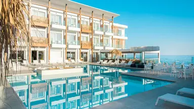 ENORME AMMOS BEACH RESORT