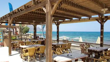ENORME AMMOS BEACH RESORT