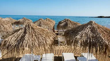 ENORME AMMOS BEACH RESORT