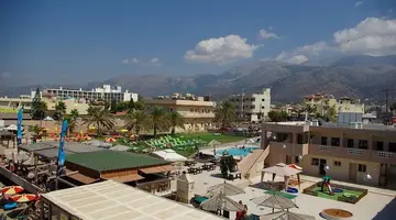 ENORME AMMOS BEACH RESORT