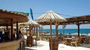ENORME AMMOS BEACH RESORT